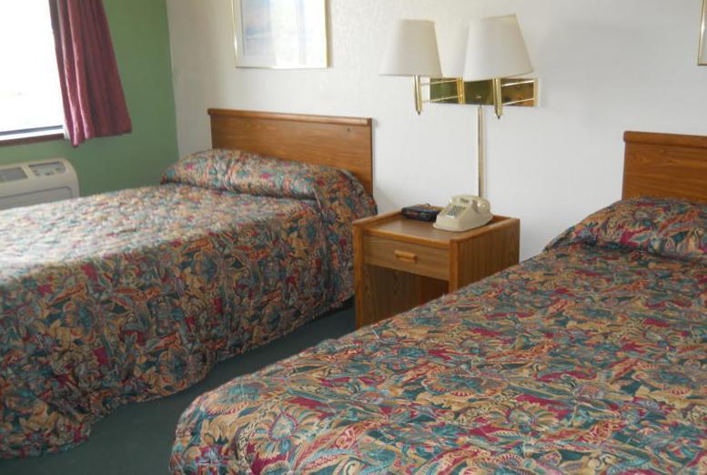Rodeway Inn Whitehall Quarto foto